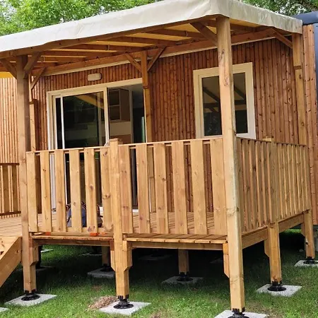Oasis 4 Personnes Camping *